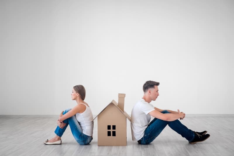 Should you pay the mortgage and give your ex-spouse the house if he can't afford it?