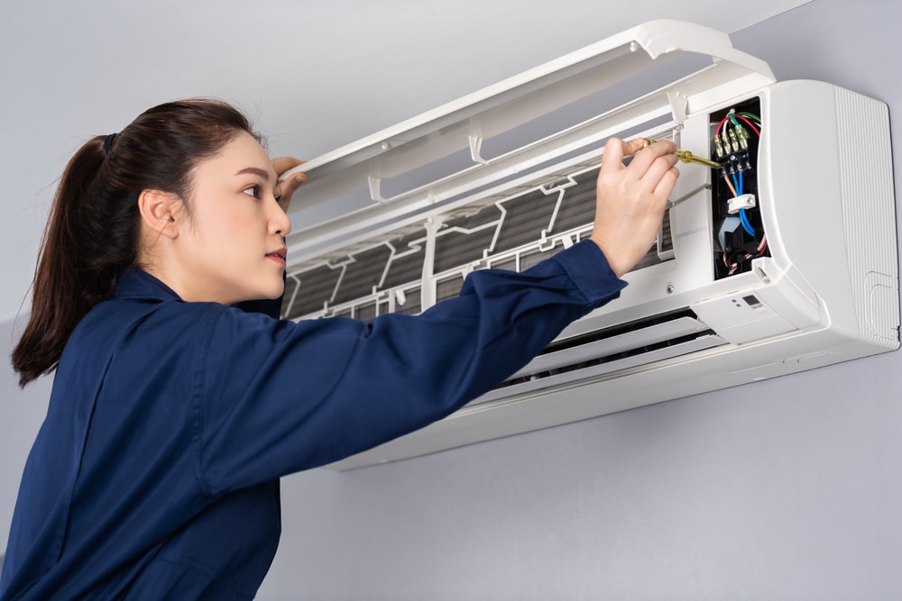 Repairing an air conditioner